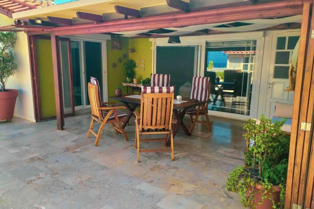 דירות Kiáton Sea View Roof Garden מראה חיצוני תמונה