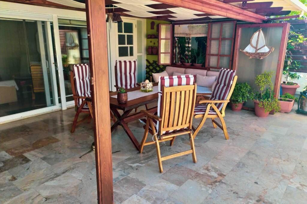 דירות Kiáton Sea View Roof Garden מראה חיצוני תמונה